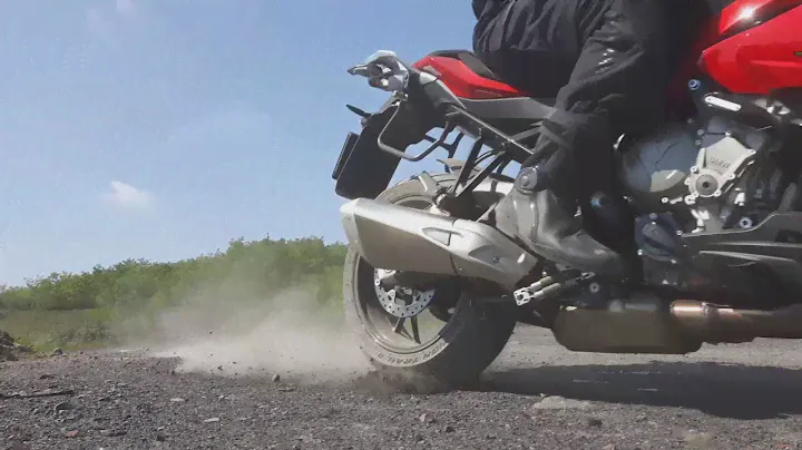 S1000XR + Pirelli Trail Scorpion II = Off Road